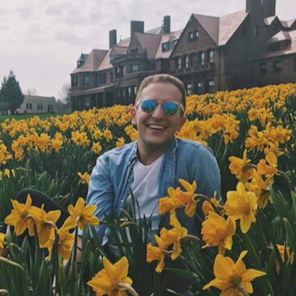 Meet your Posher, Tom